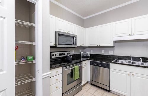 Vaught Condo | Family-Friendly 3BR Myrtle Beach Condo with Pool & Spa