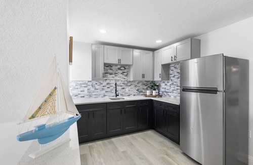 Oviedo House | Spacious 3BR Oviedo Home Save 20% + Wi-Fi