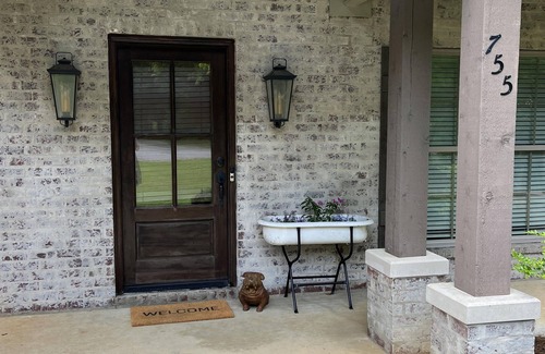 Starkville House | Inviting 3BR Retreat with Breakfast, Minutes from Davis Wade
