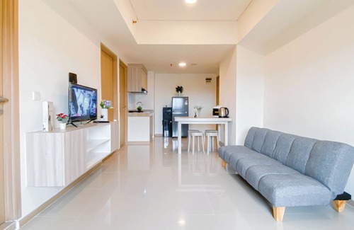 Cikarang Apartment | Spacious 3Br With Neutral Toned At Meikarta Apartment