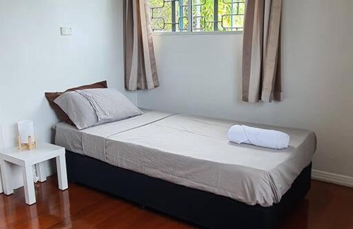 Suva Apartment | Ideal 4-Bedroom Retreat with WiFi, Parking & Pool Access