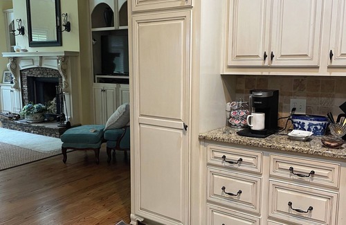 Auburn House | Spacious 4 Bed 3 Bath Auburn Game Day Home