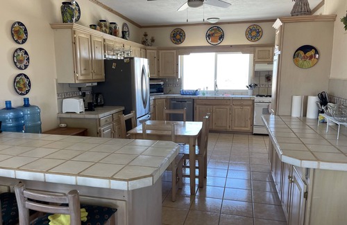 Las Conchas House | Ocean View Retreat: 4 Bed House with Spa & Family Amenities