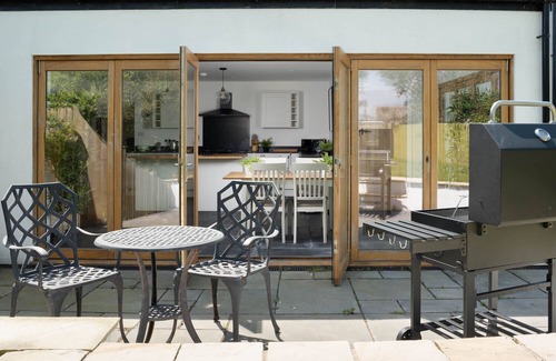 Newtown-in-St-Martin House | Welcoming Cottage Retreat with Garden on the Lizard