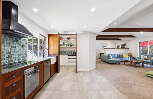 Tallai House | Elegant 4-Bed Hinterland Escape with Private Pool & Spa