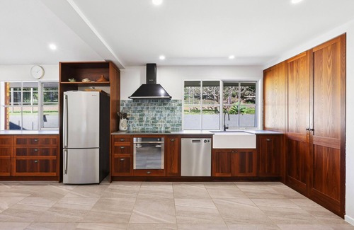 Tallai House | Elegant 4-Bed Hinterland Escape with Private Pool & Spa
