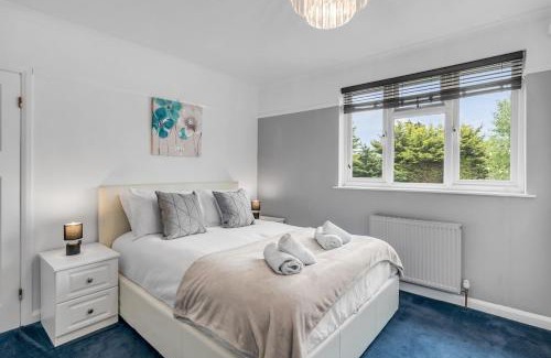 Norwich House | Family-Friendly Lparking Sleep7 with Perfect 10/10 Rating