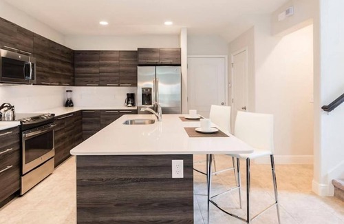 Haines City House | Top-Rated Balmoral Resort: 4-Bed Pool Home with Spa