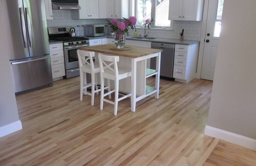Portland House | Spacious 4-bedroom house in nice South Portland with WiFi, AC