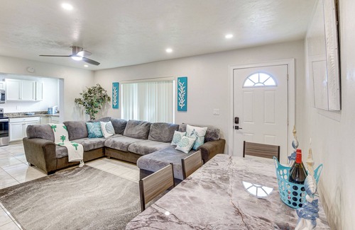Daytona Beach Apartment | Spacious 4-bedroom home in Daytona Beach close to beach