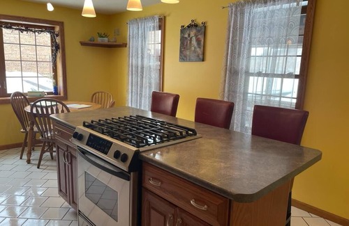 Negaunee Apartment | Family-Friendly 4-Bedroom Retreat at La Casa della Nonnina