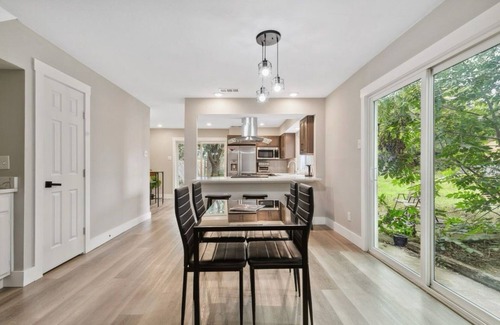 North Central Carrollton House | Spacious 4-bedroom house in charming Carrollton, North Dallas with AC