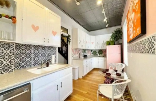 Weehawken Apartment | Union City 4-Bedroom Home with NYC Views & Free Parking