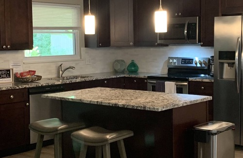Ballwin House | Comfortable 4-Bedroom Retreat with Spa and Pet-Friendly Options