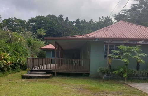 Apia House | Family-Friendly 4 Bedroom Retreat in Tiapapata Forest