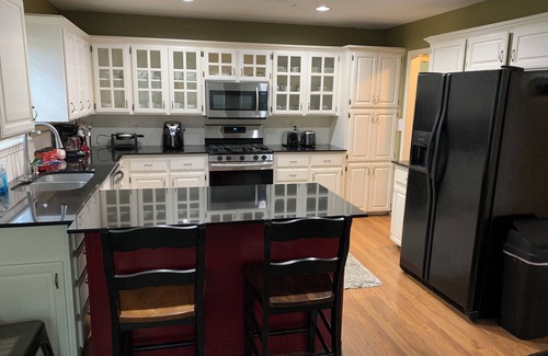 Owasso House | Spacious 4-bedroom house with AC and WiFi in charming Owasso