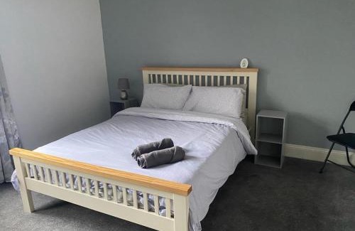 Middleton House | Inviting 4 Bedroom Townhouse for Your Perfect Getaway