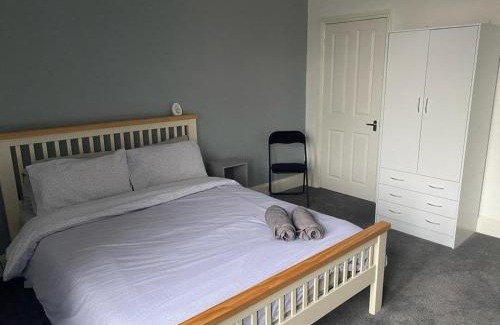 Middleton House | Inviting 4 Bedroom Townhouse for Your Perfect Getaway