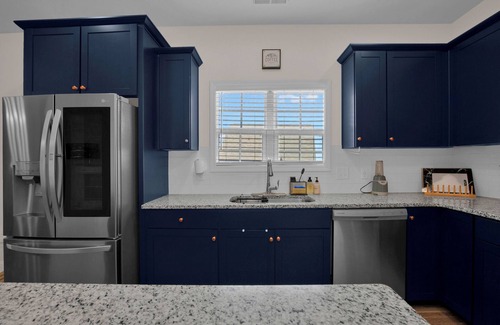 Fayetteville House | Spacious 4-bedroom house, 20 min to Fort Liberty!