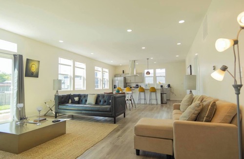 Fountain Square House | Spacious 4-bedroom house in delightful Fountain square- Indianapolis