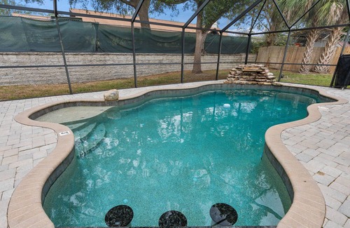 Ocoee House | Spacious 4 Bedroom With a Large Pool