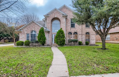 Frisco House | Family-Friendly 4-Bedroom Retreat with Game Room & Pool