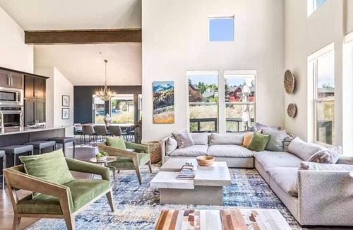 Pinebrook House | Modern Townhome with Private Hot Tub & Mountain Views