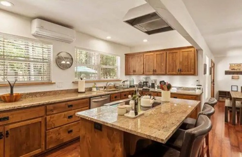 Graeagle House | Family Home with Game Room & Ocean View - Rated 10/10