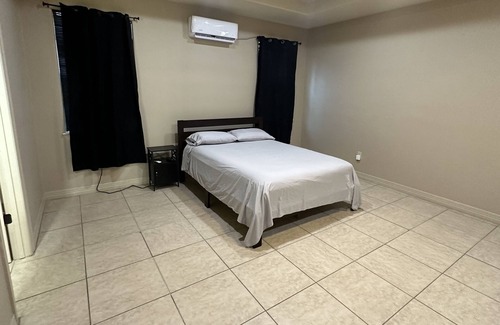 Mission House | Spacious 4BR/5RR Vacation Home w/ Private Pool