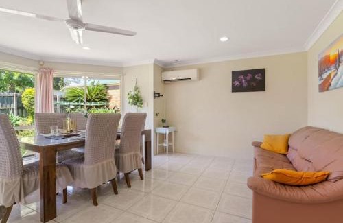 Forest Lake House | Family Retreat Near Mall at Forest Lake - 4-Star Comfort