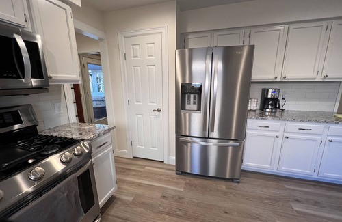 Anderson Mill West House | Family-Friendly 4BR House in North Austin / Cedar Park