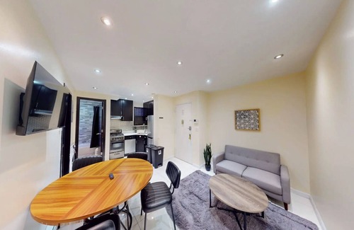 Manhattan Valley Apartment | Spacious 4BR near Central Park with WiFi,