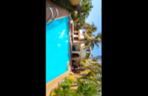 Viejo Arroyo Hondo House | Oceanfront 5-Bedroom Home with Private Pool & Kitchen