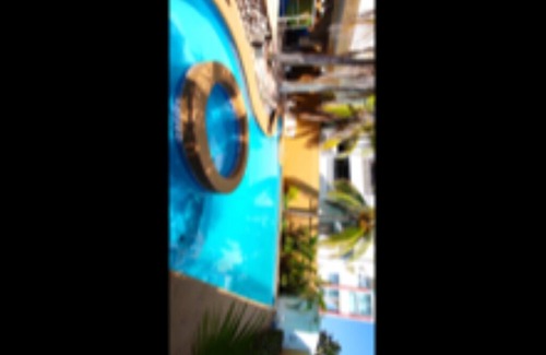 Viejo Arroyo Hondo House | Oceanfront 5-Bedroom Home with Private Pool & Kitchen