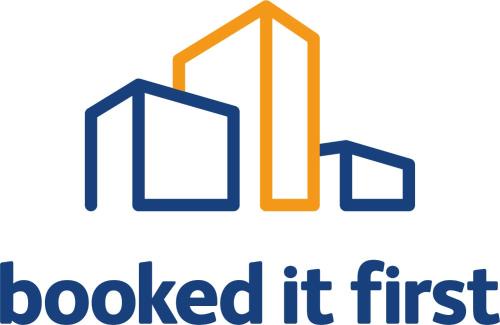 Liverpool House | Ideal 5 Bed House for Groups with Great Location & Amenities