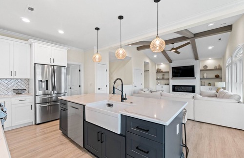 Ocean Isle Beach House | Spacious 5-Bedroom Home in Ocean Isle Beach - Perfect for Family Getaways!