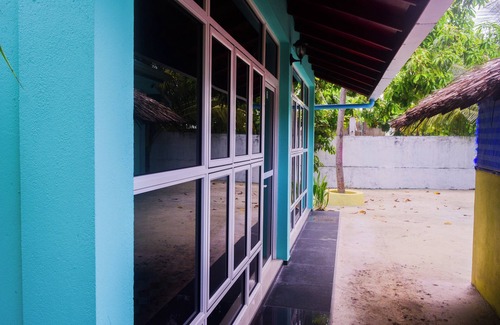 Nilandhoo House | Spacious 5-bedroom building in Wonderful F.Nilandhoo with AC