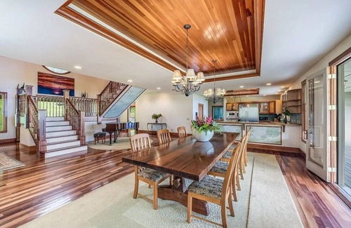 Holualoa House | Spacious 5-Bedroom Oceanview House in Holualoa
