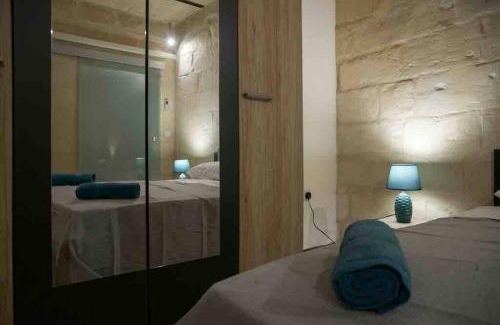 Sliema Villa | Spacious 5-Bedroom House with Ocean View and BBQ Terrace