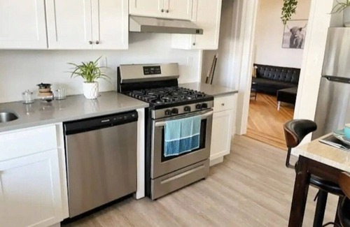 Weehawken Apartment | Stunning 3BR Retreat with NYC Views and Pet-Friendly Amenities