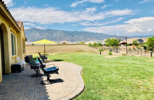 Rancho Cucamonga House | Family-Friendly 5-Bedroom Home with Pool and Great Amenities