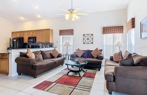 Davenport House | Spacious 5BR/4BA Pool Home in Hampton Lakes – Perfect for Families & Groups