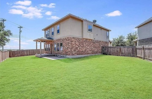 Leander House | Spacious 5BR Retreat in Leander