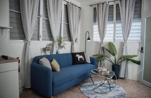 Catano Apartment | Spacious 6-bedroom 4-bath w. 2 King Beds in Vibrant Catano Ferry to Old San Juan
