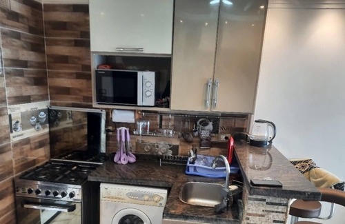 Al-Muntazah Apartment | Spacious 6-bedroom apartment in delightful Alexandria with WiFi, AC