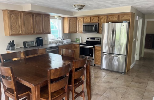 Bonnet Shores House | Oceanfront 6 Bedroom Beach Retreat with Pool & Spa