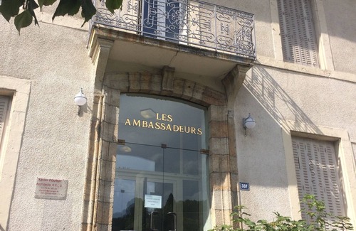 La Bourboule Apartment | Spacious Apartment in the Heart of the City with Balcony