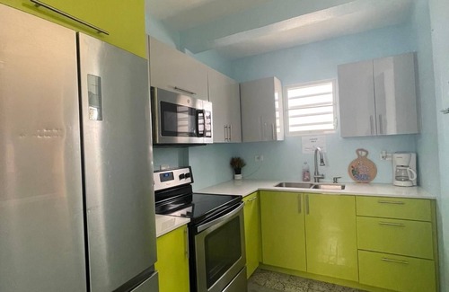 Santurce House | Inviting 8BR Compound with Spa and Breakfast Included