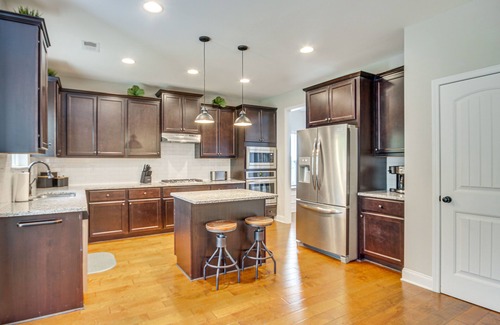 Aiken House | Pet-Friendly Aiken Home with Pool & Spa, 8 Mi to Downtown