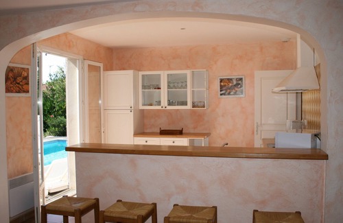 Maraussan Villa | Spacious Air-conditioned Villa Private Pool between sea & mountains in Hérault